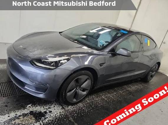 TESLA MODEL 3 2022 5YJ3E1EB8NF263828 image